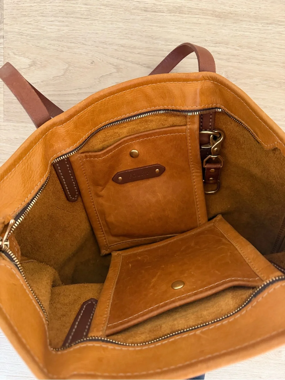 Fount goldenrod brown